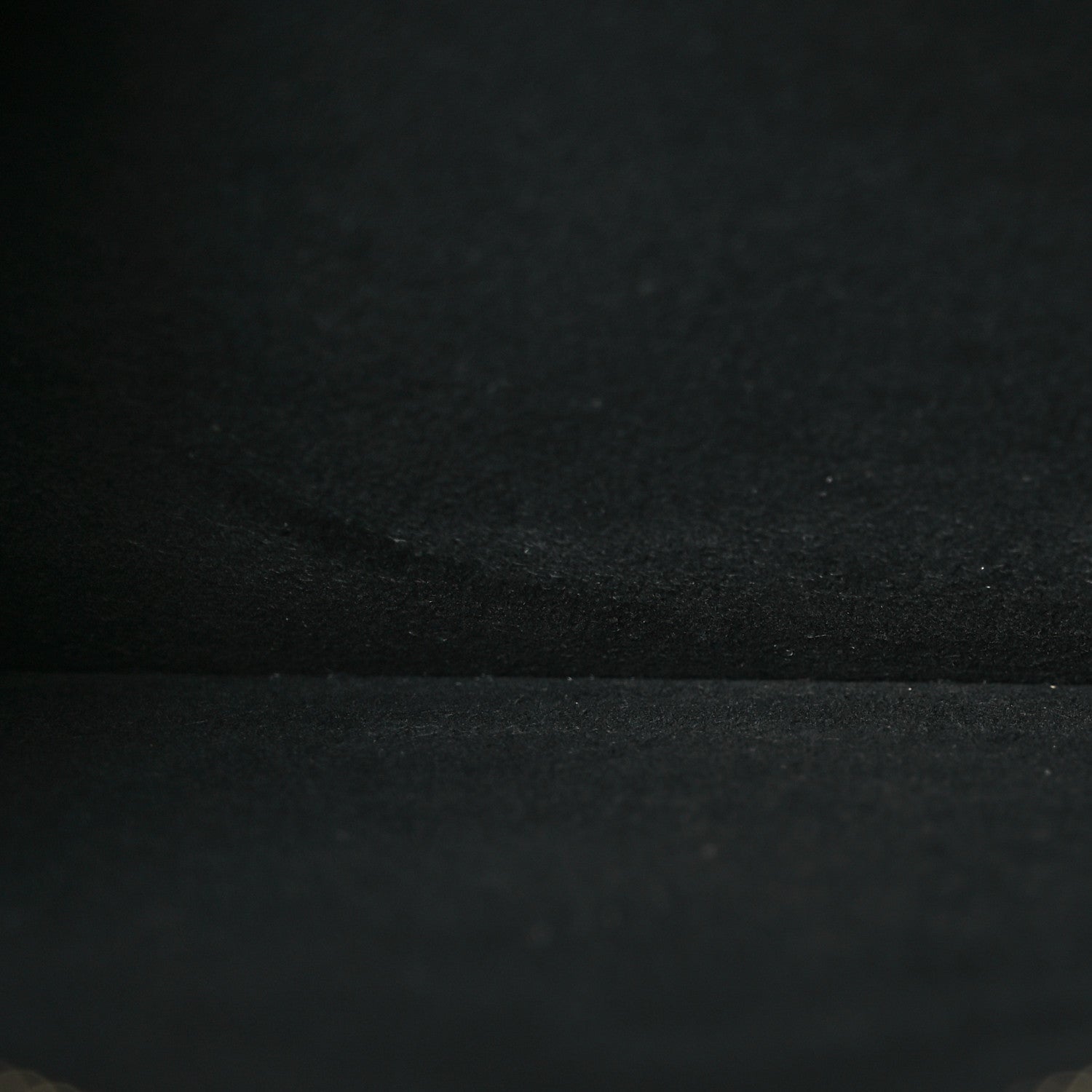 Louis Vuitton Reverse Monogram Dauphine MM 7 of 17