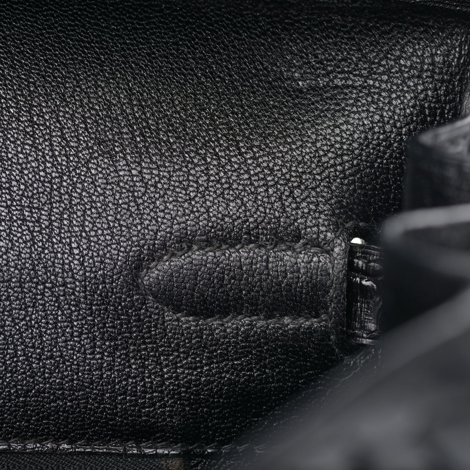 Hermes Shiny Niloticus Crocodile Birkin 35 Black 21 of 37