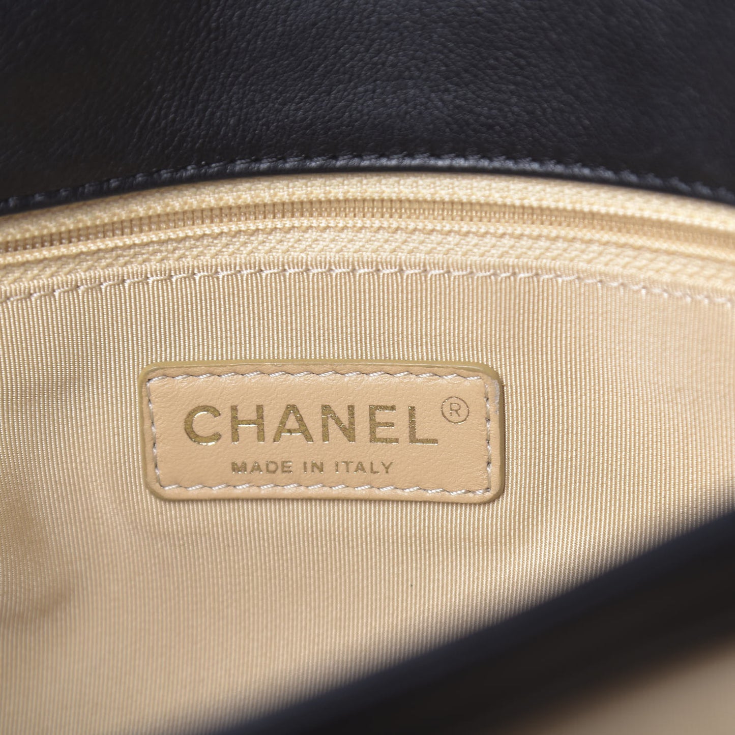 Calfskin Quilted Medium CC Crown Flap Black