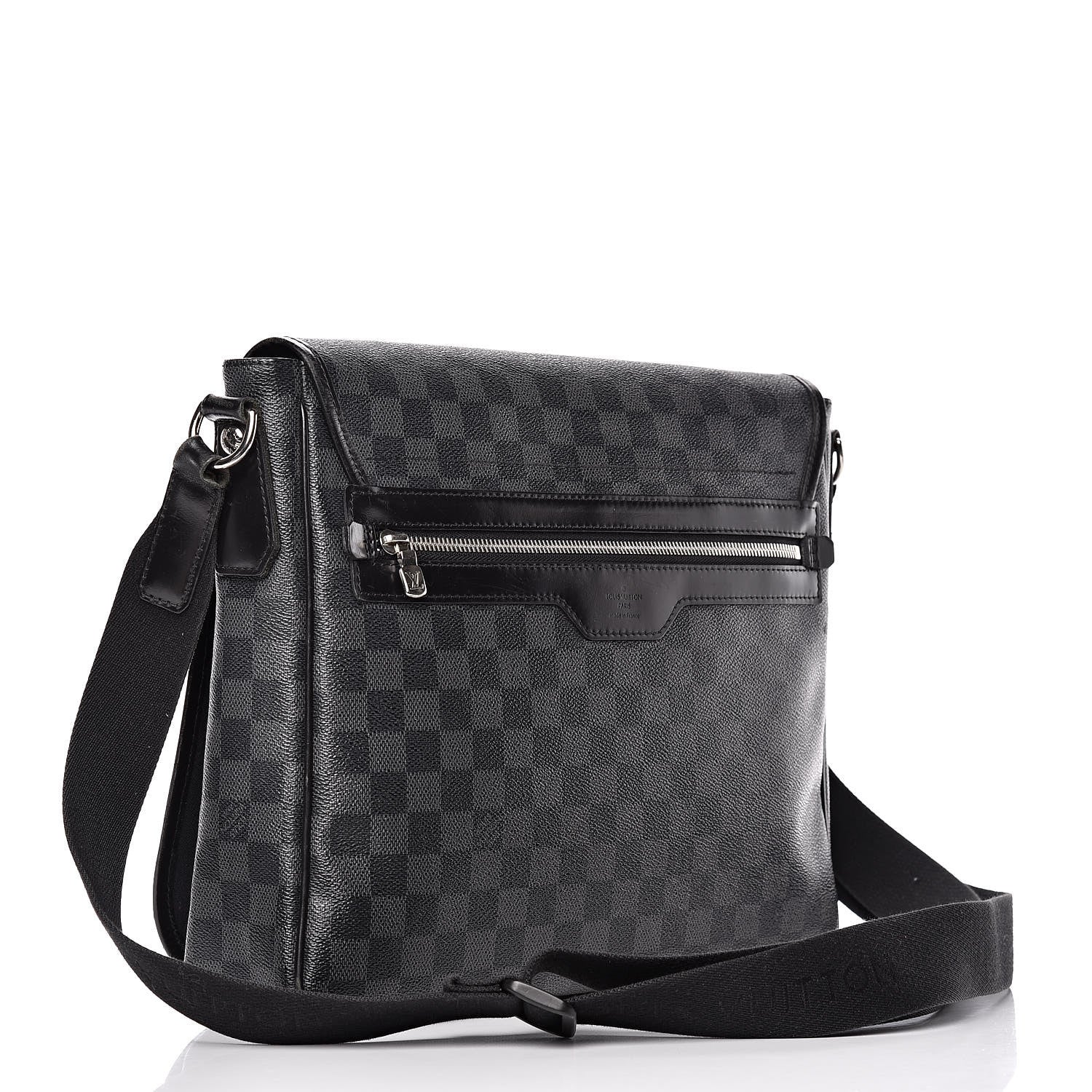 Louis Vuitton Damier Graphite District GM 3 of 13