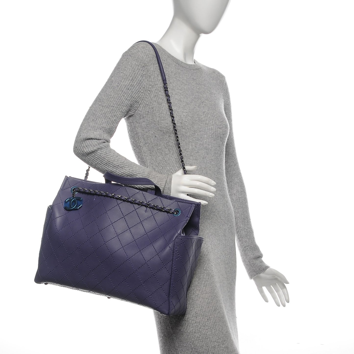 Calfskin CC Pocket Tote Purple