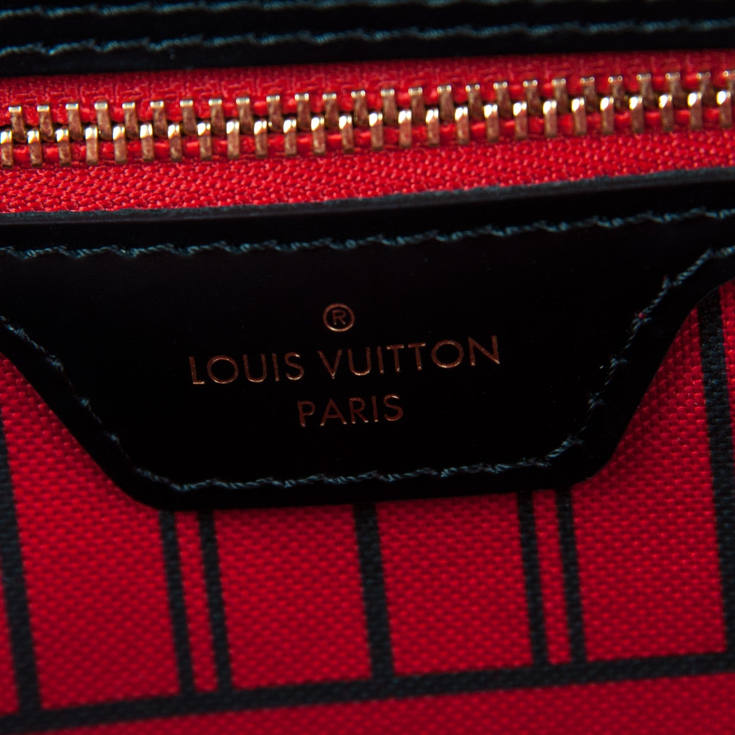 Louis Vuitton Monogram World Tour Neverfull MM 7 of 9