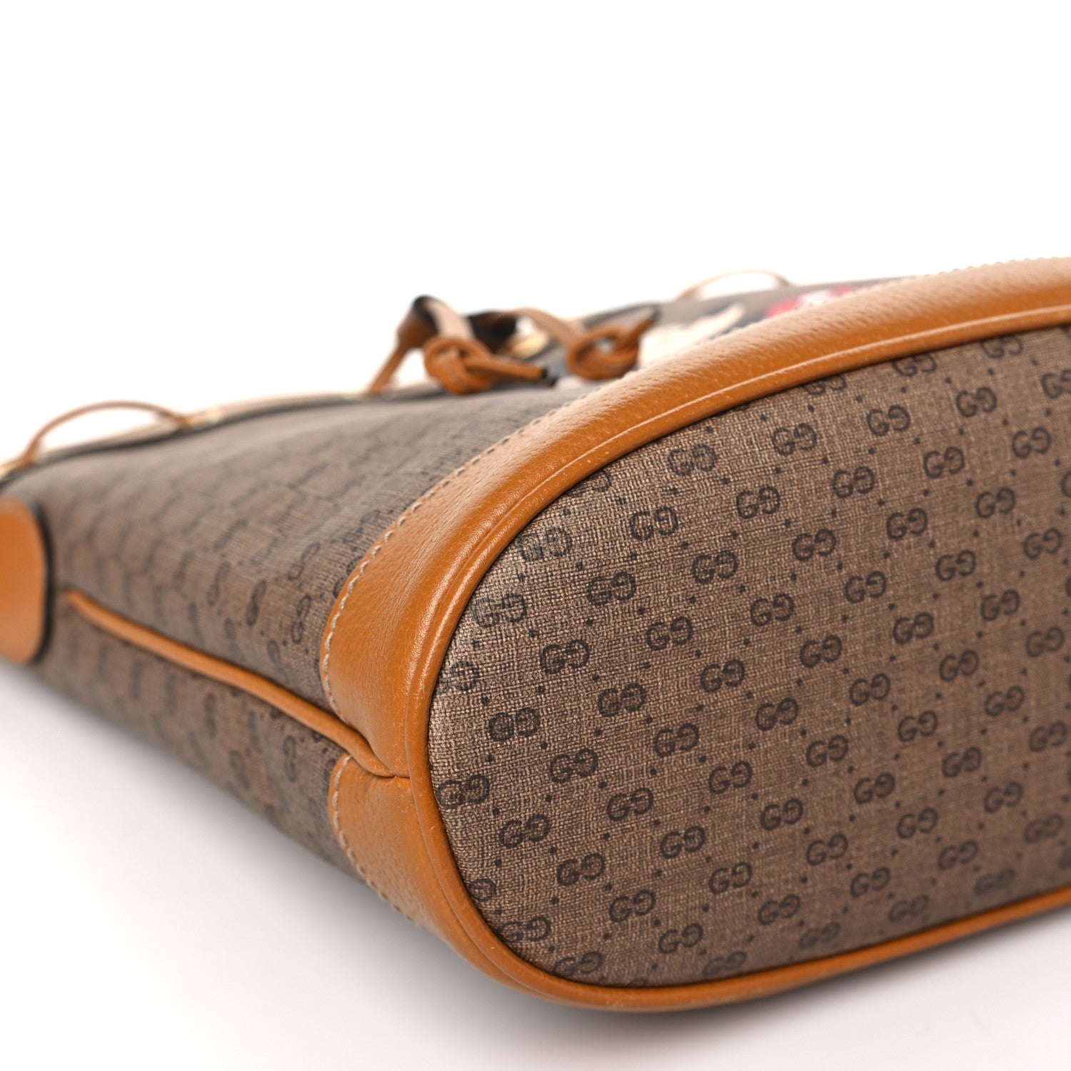 Gucci X DISNEY Mini Vintage GG Supreme Monogram Bucket Bag Beige Vintage Sun Oil 8 of 9