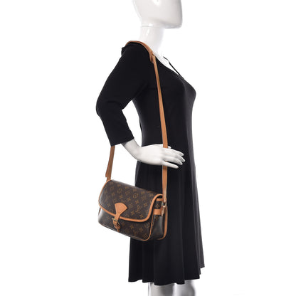 Louis Vuitton Monogram Sologne 2 of 14