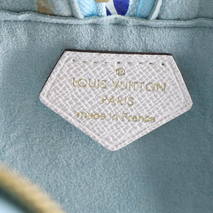 Louis Vuitton Monogram Giant Hawaii Beach Pouch Blue 6 of 9