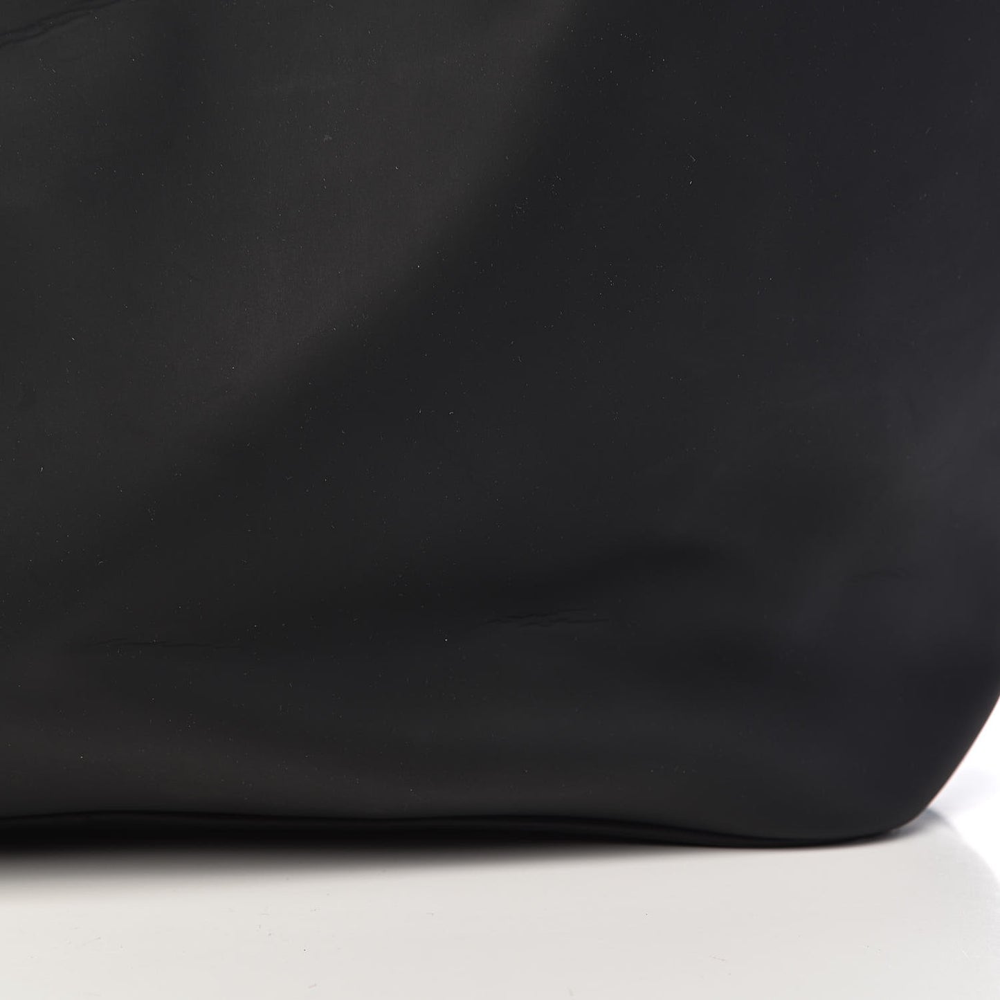 Calfskin Large Antigona Tote Black