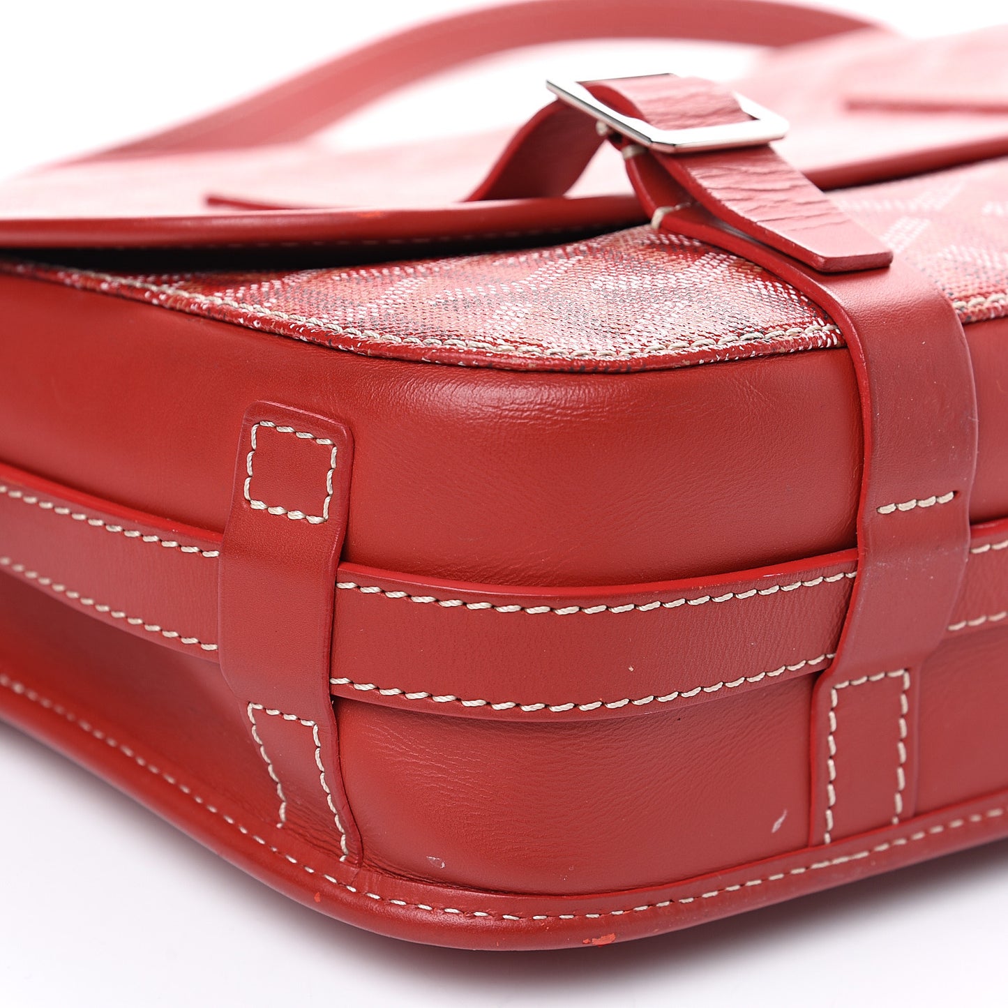 Goyardine Belvedere MM Messenger Bag Red