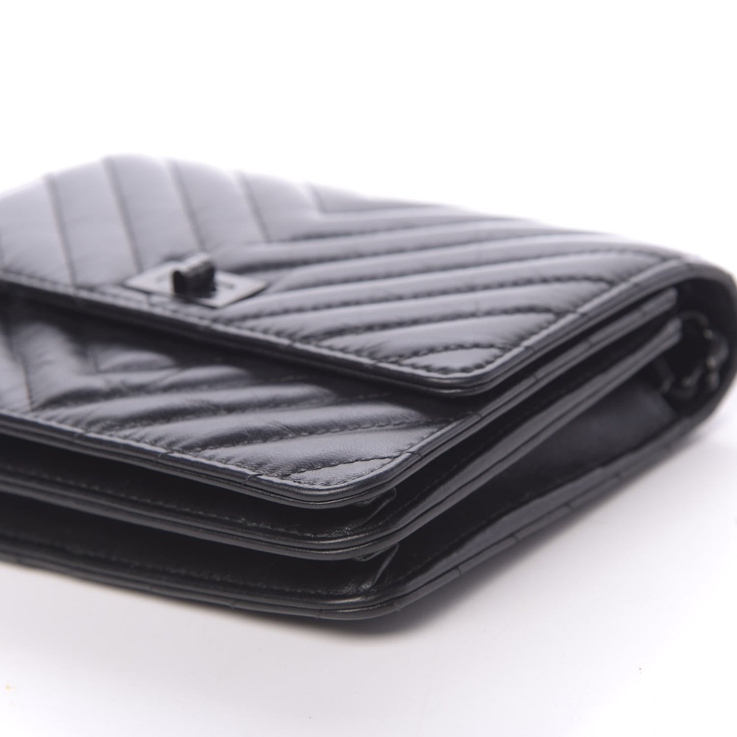 Aged Calfskin Chevron Quilted Reissue 2.55 Square Wallet On Chain WOC So Black