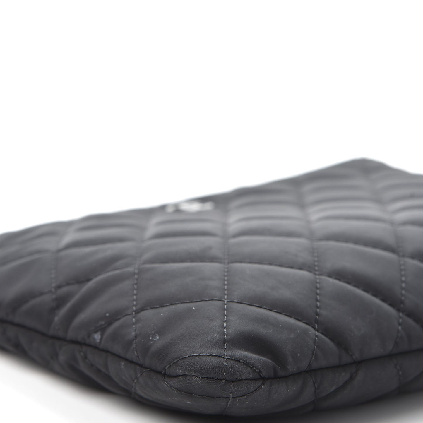Nylon Quilted Medium Cosmetic Case Black