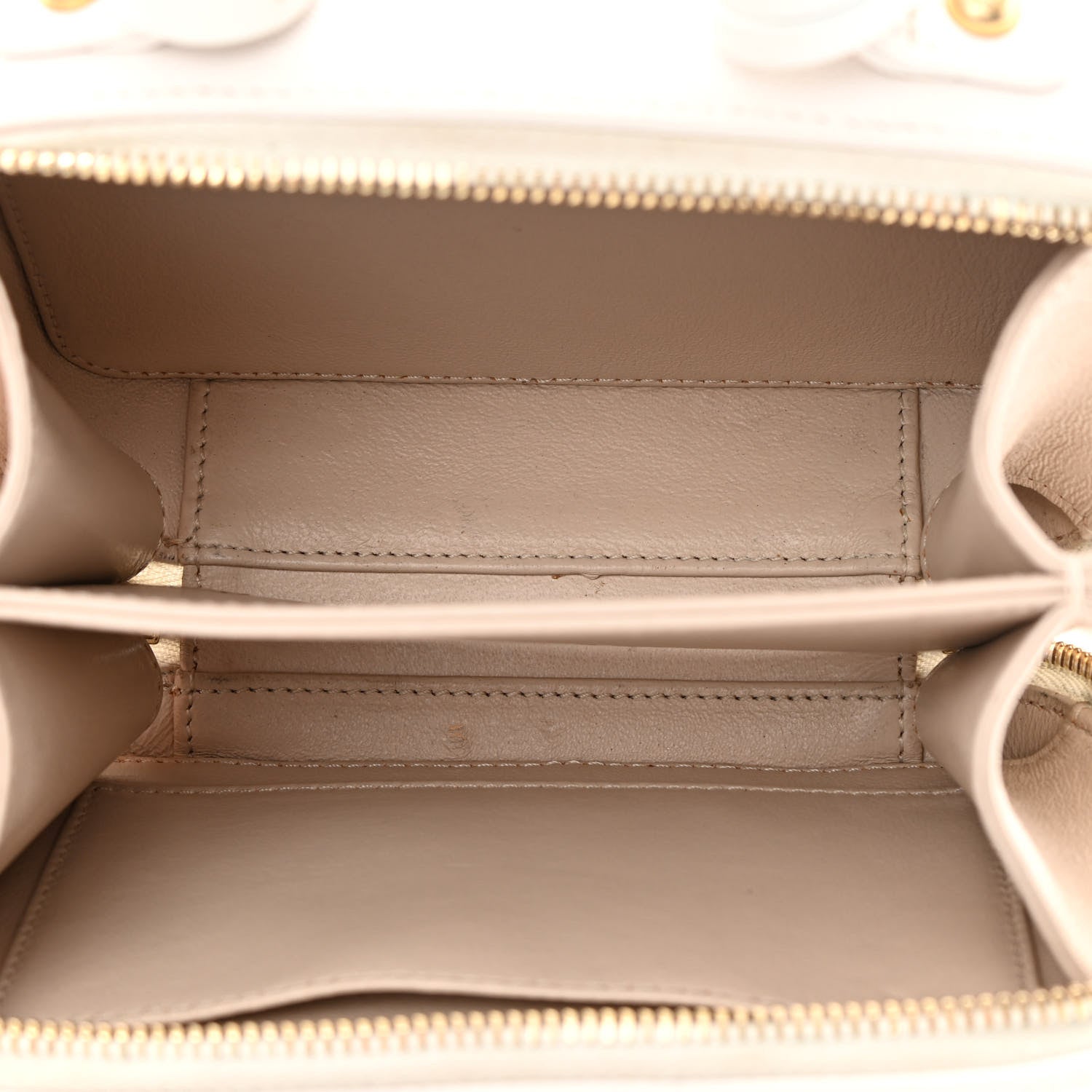 Chanel Caviar Quilted Small CC Filigree Vanity Case White 5 of 17