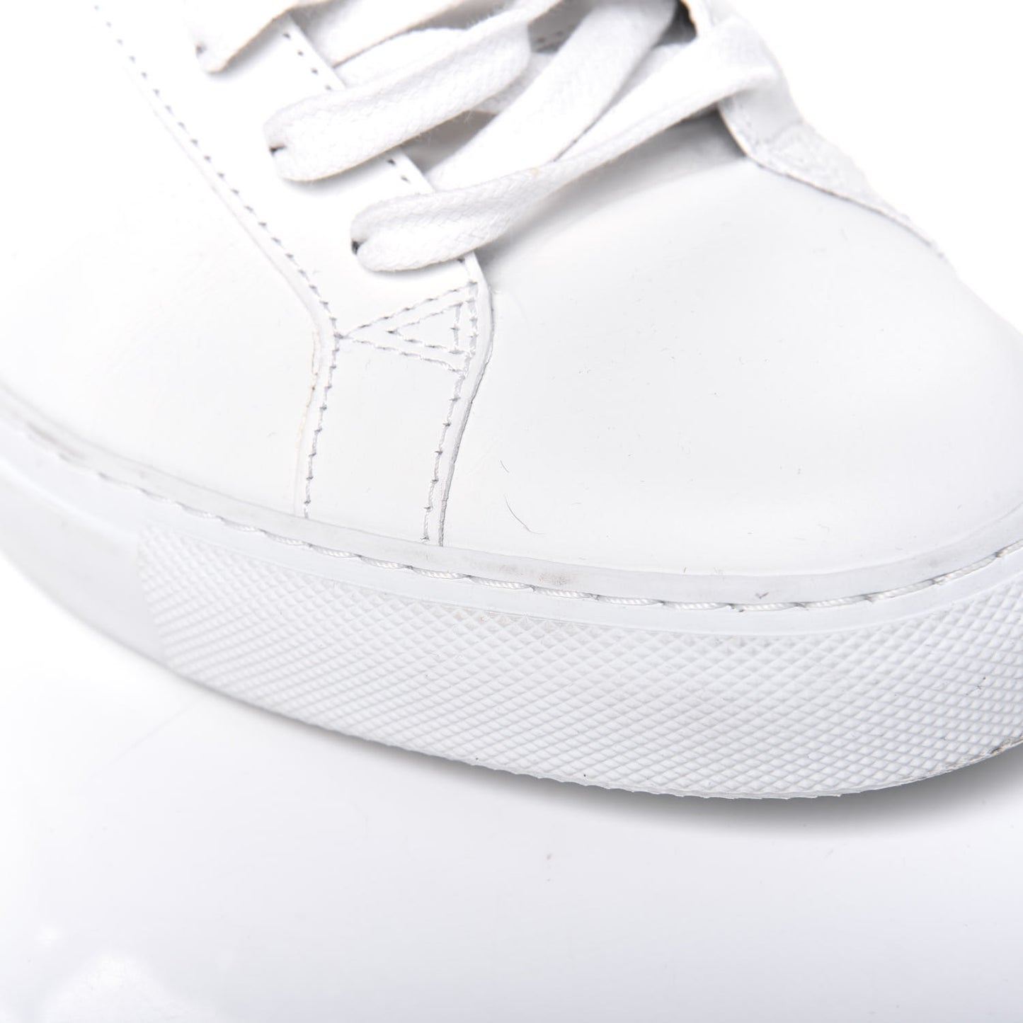 Calfskin Reverse Logo Womens Urban Street Sneakers 39.5 White Silver