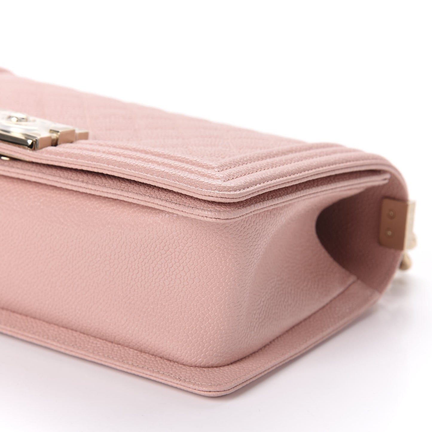 Caviar Quilted Medium Boy Flap Light Pink