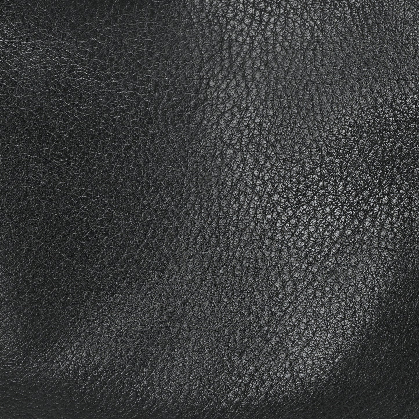 Smooth Calfskin Blade Flap Black