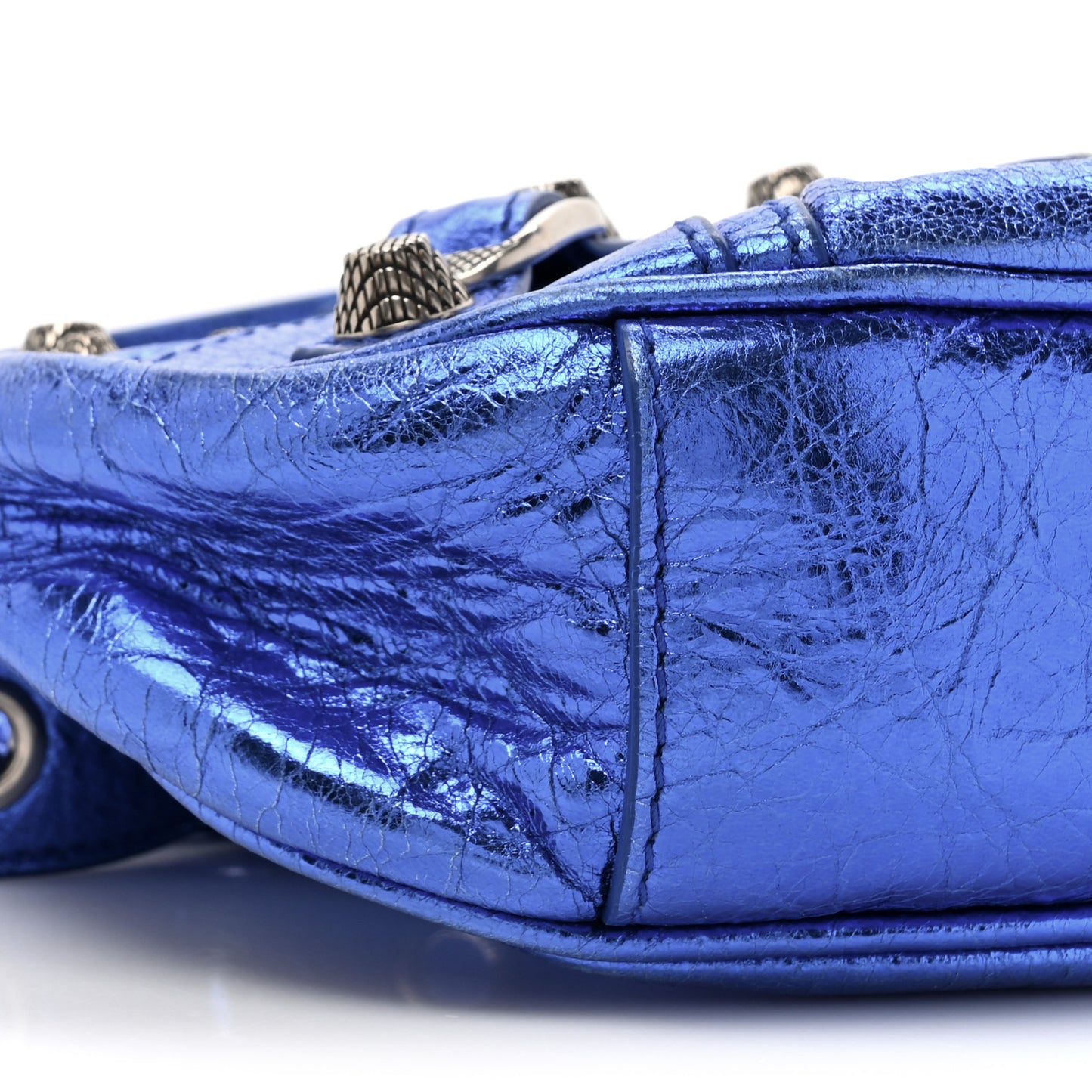 Metallic Arena Agneau Le Cagole Shoulder Bag XS Blue