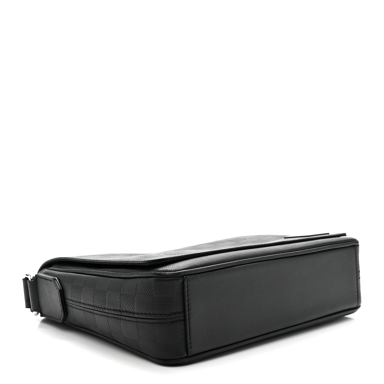 Louis Vuitton Damier Infini District PM Onyx 4 of 9