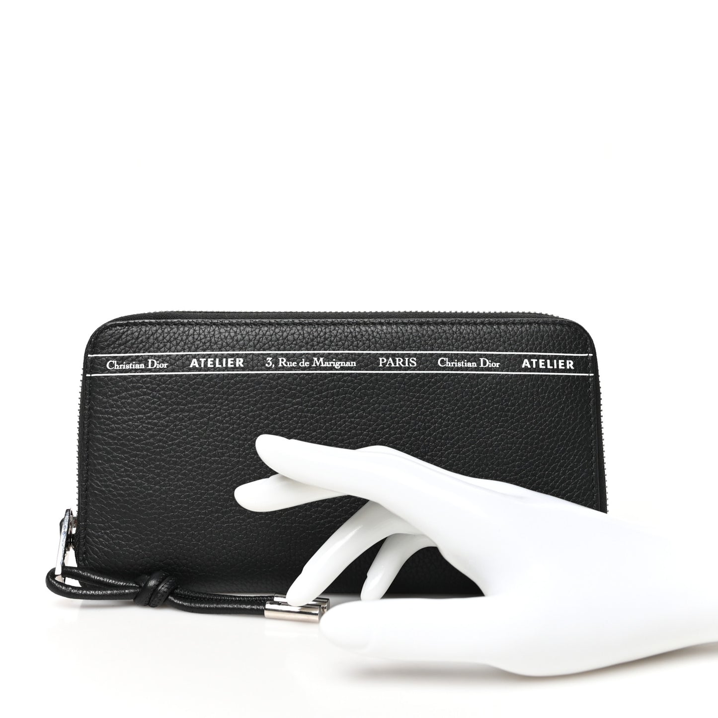 HOMME Grained Calfskin Zipped Wallet Black