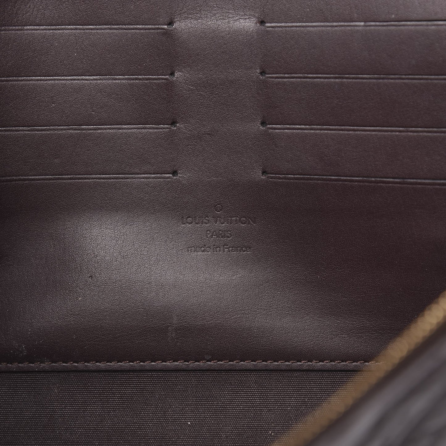 Vernis Robertson Clutch Amarante
