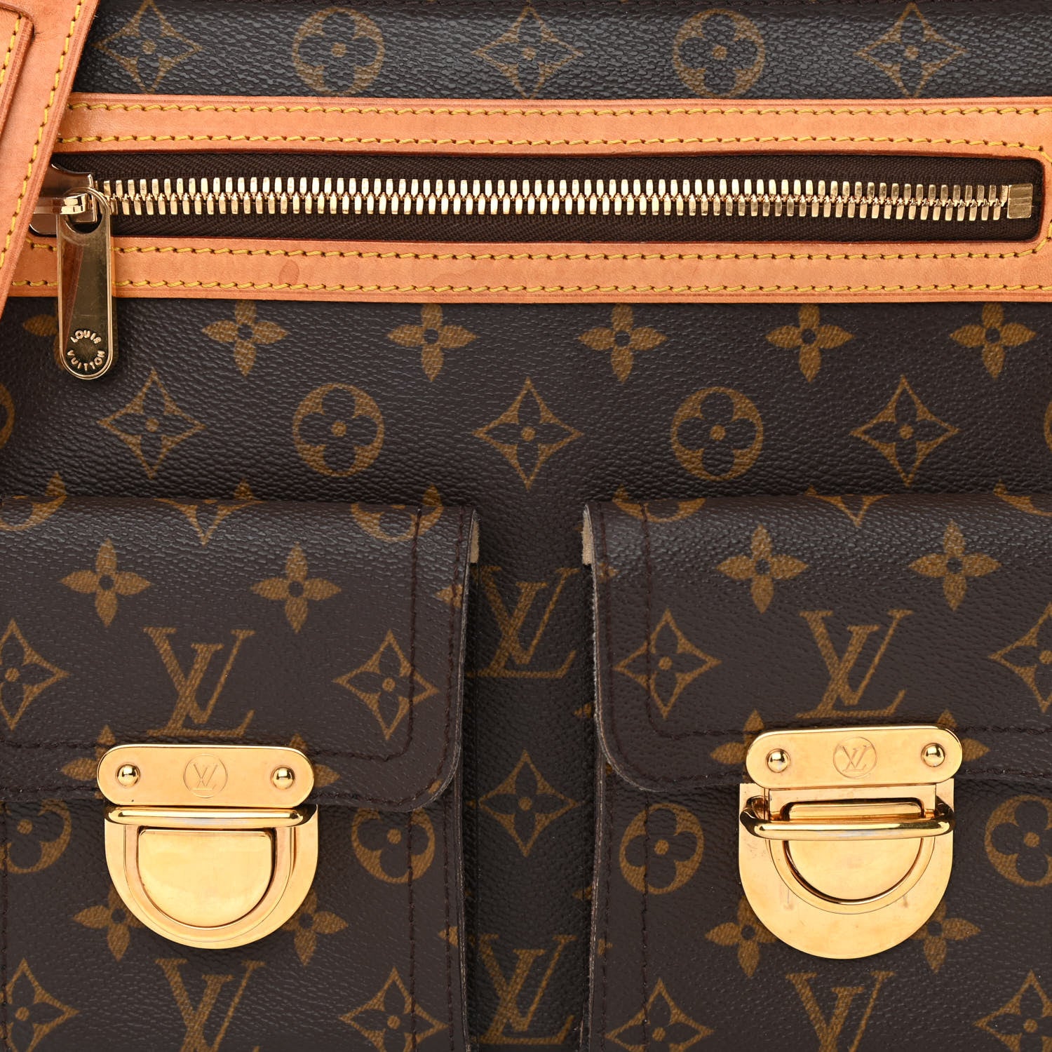 Louis Vuitton Monogram Hudson GM 8 of 12