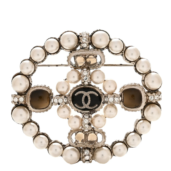 Chanel ブローチ Chanel Gripoix Poured Glass Crystal Pearl Brooch Black Silver