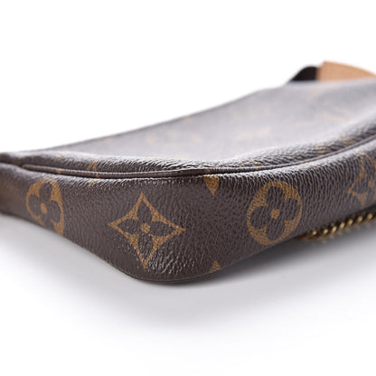 Louis Vuitton Monogram Mini Pochette Accessories 8 of 9