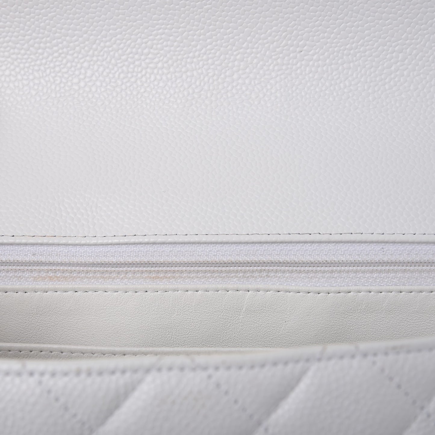Caviar Maxi Single Flap White