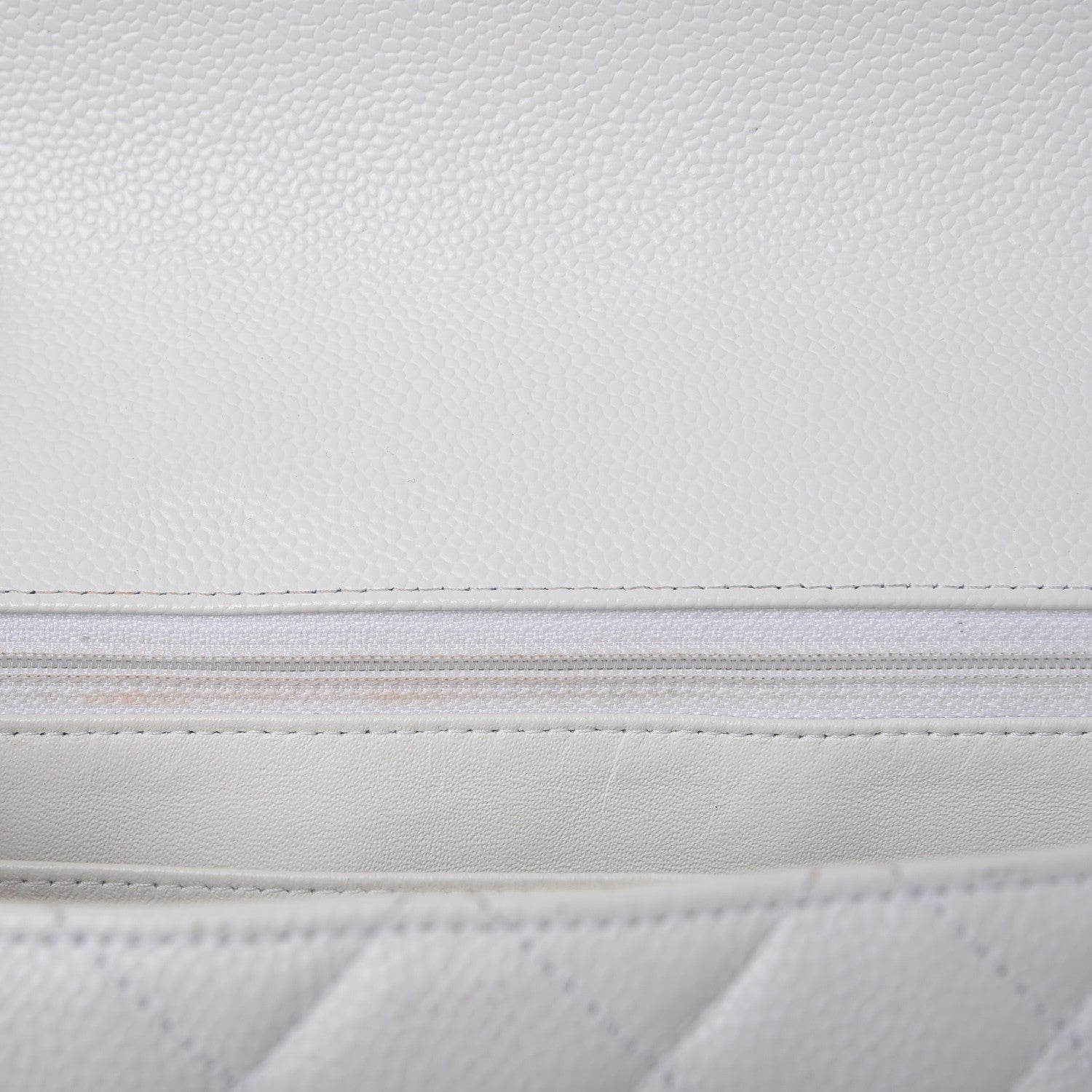 Chanel Caviar Maxi Single Flap White 11 of 13