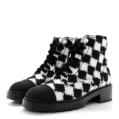 Chanel Tweed Grosgrain Pearl Combat Short Boots 40.5 White Black 3 of 13