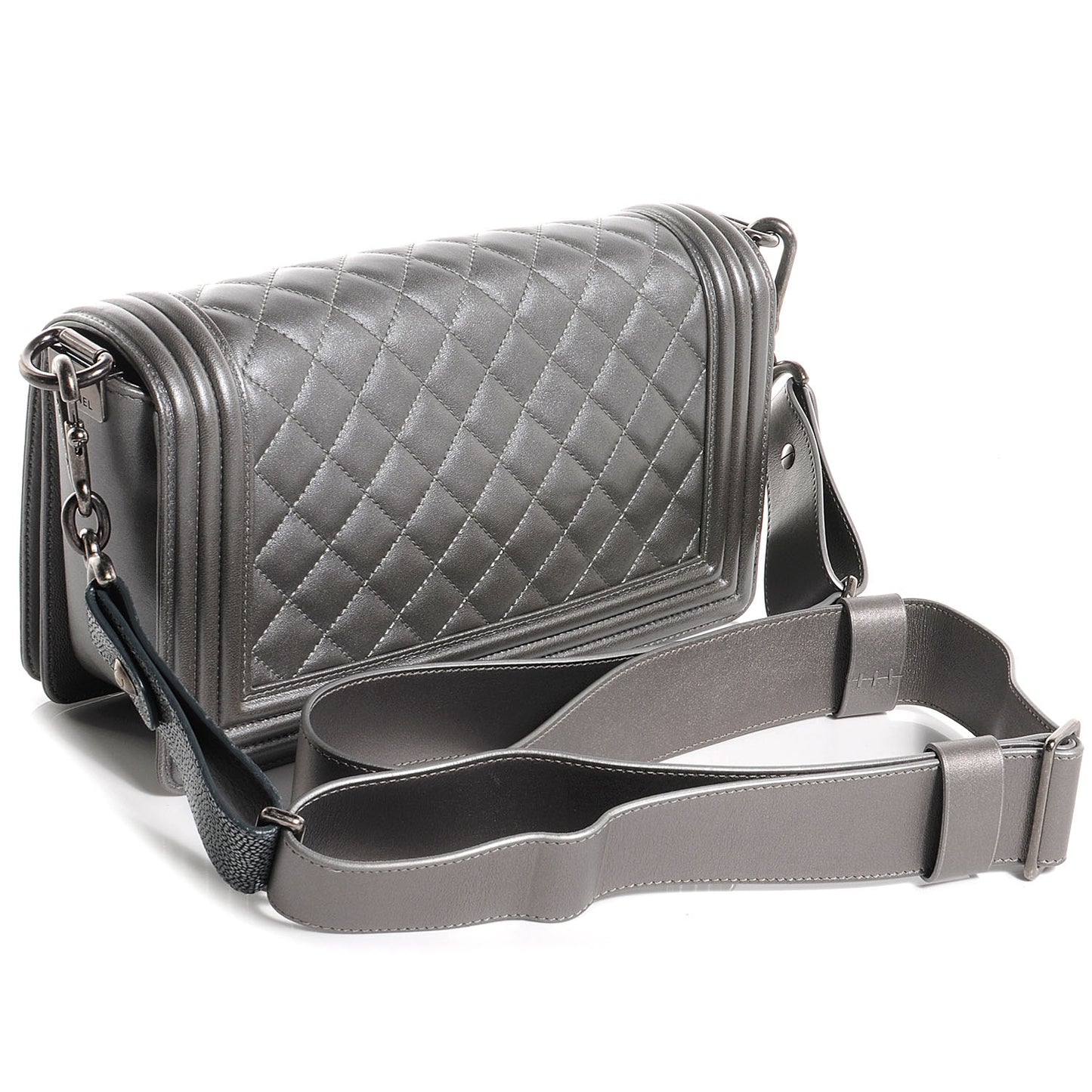Lambskin Quilted Medium Boy Flap w Stingray Strap Silver
