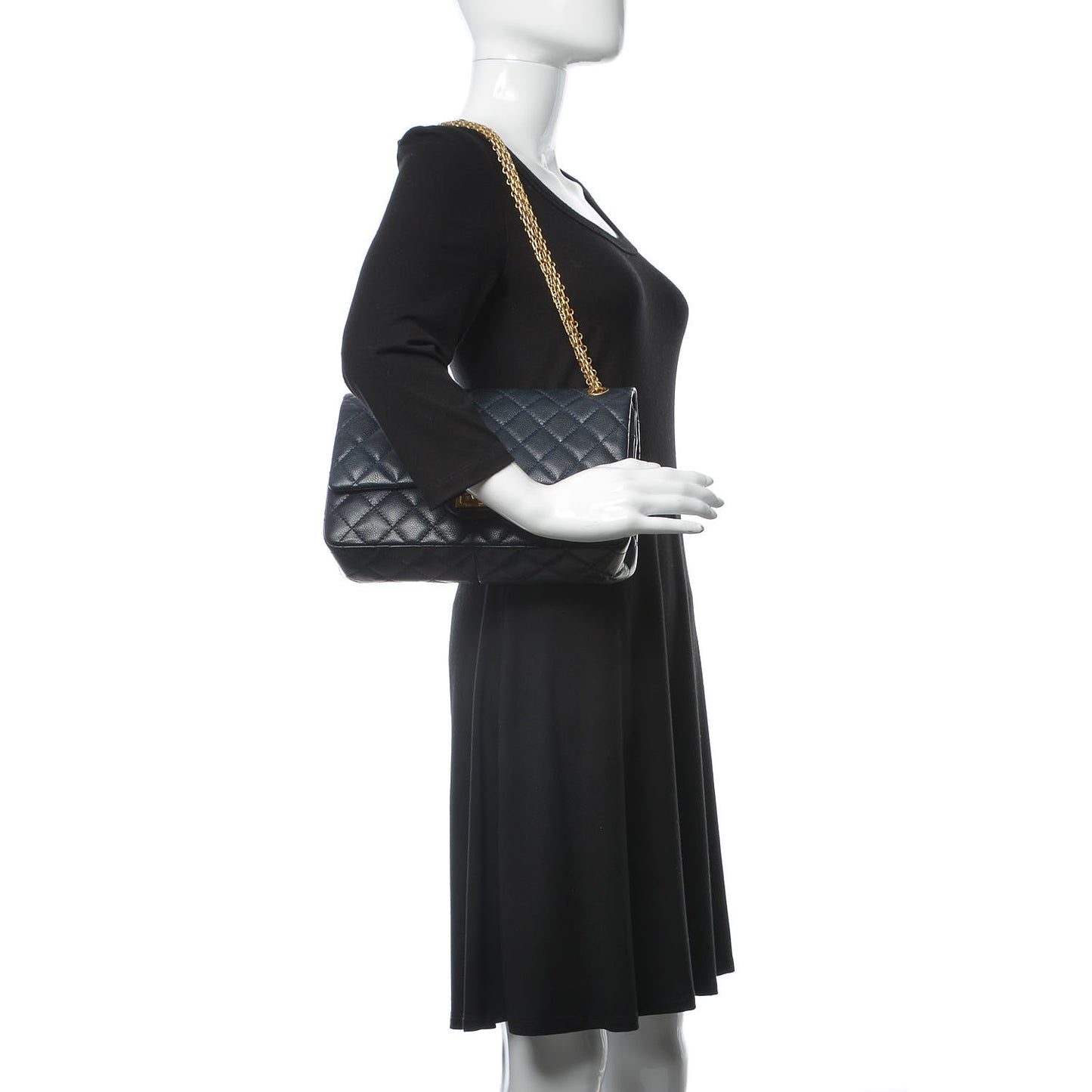 Caviar Quilted 2.55 Reissue 226 Flap Navy