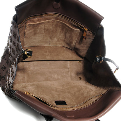 Louis Vuitton Monogram Cuir Orfevre and Veau Cachemire W GM Gris 5 of 8