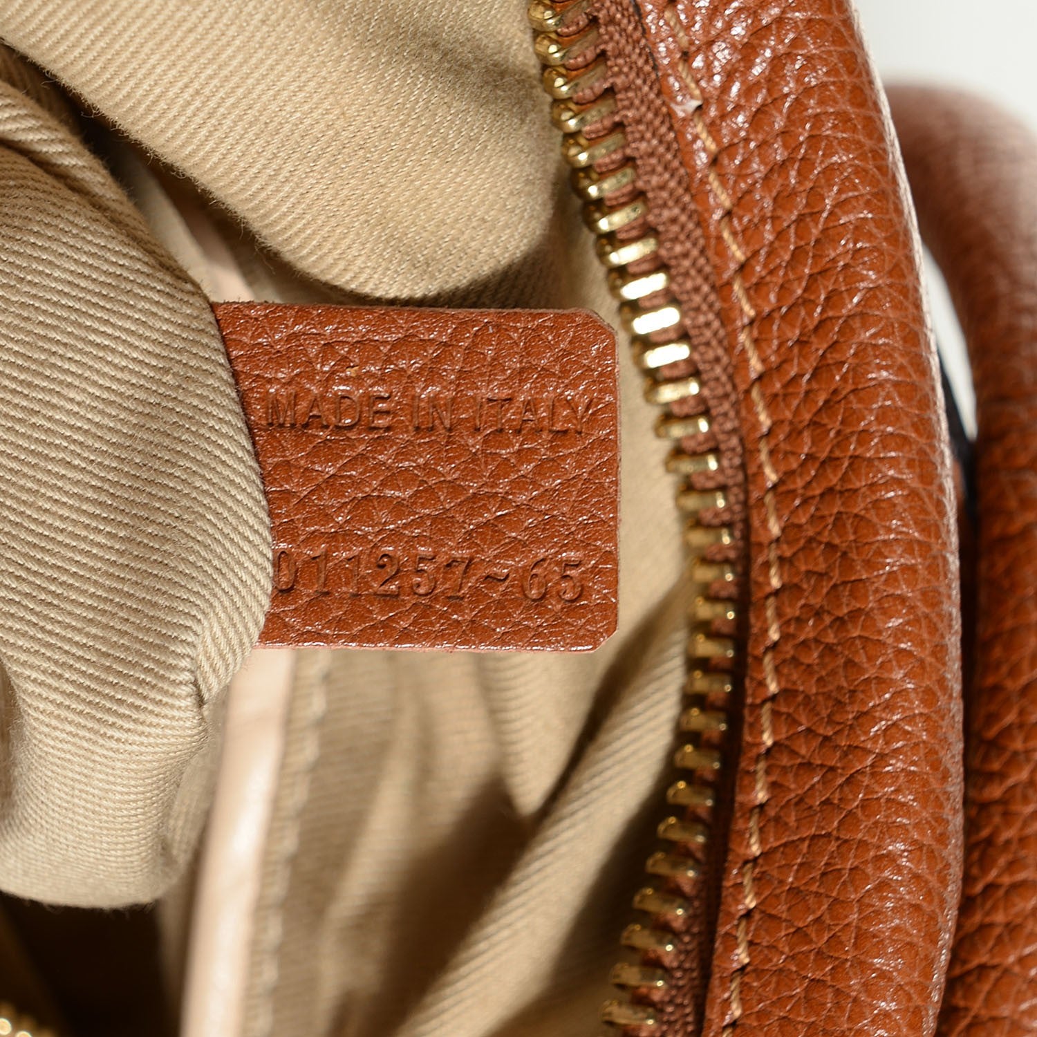 Chloe Calfskin Small Paraty Caramel 7 of 8