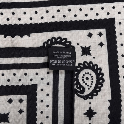Hermes Silk Cashmere Couvertures Et Tenues de Jour Bandana Shawl 140 Natural Black 2 of 4