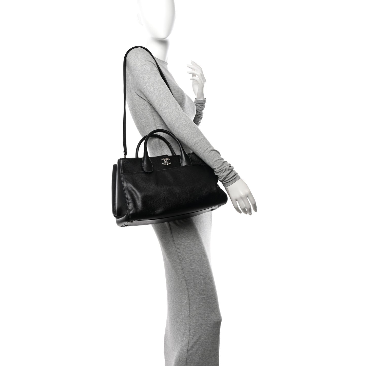 Calfskin Cerf Executive Shopper Tote Black
