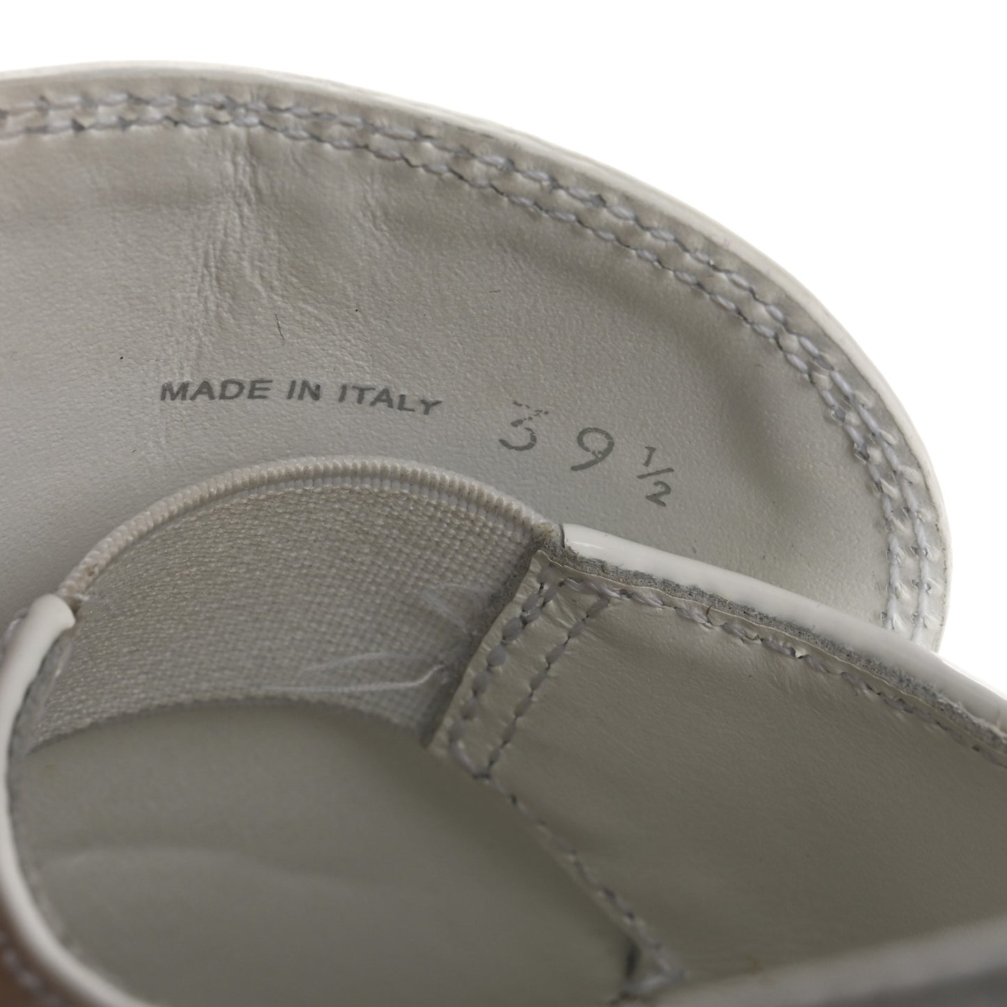 Vernice Triangle 50mm Loafers 39.5 White