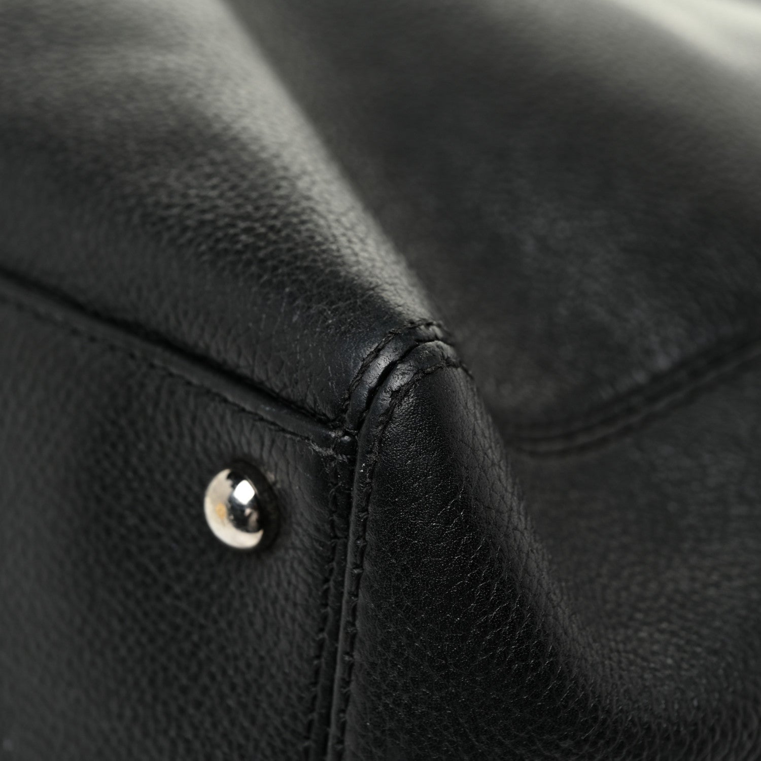 Chanel Calfskin Cerf Executive Shopper Tote Black 8 of 33