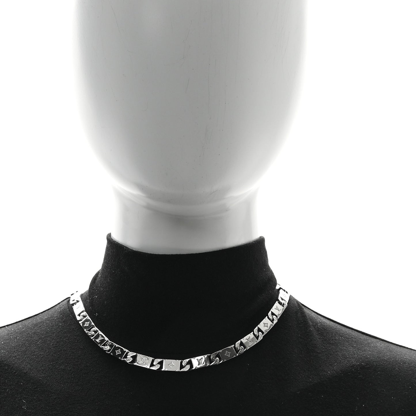 Metal Monogram Tied Up Necklace Silver