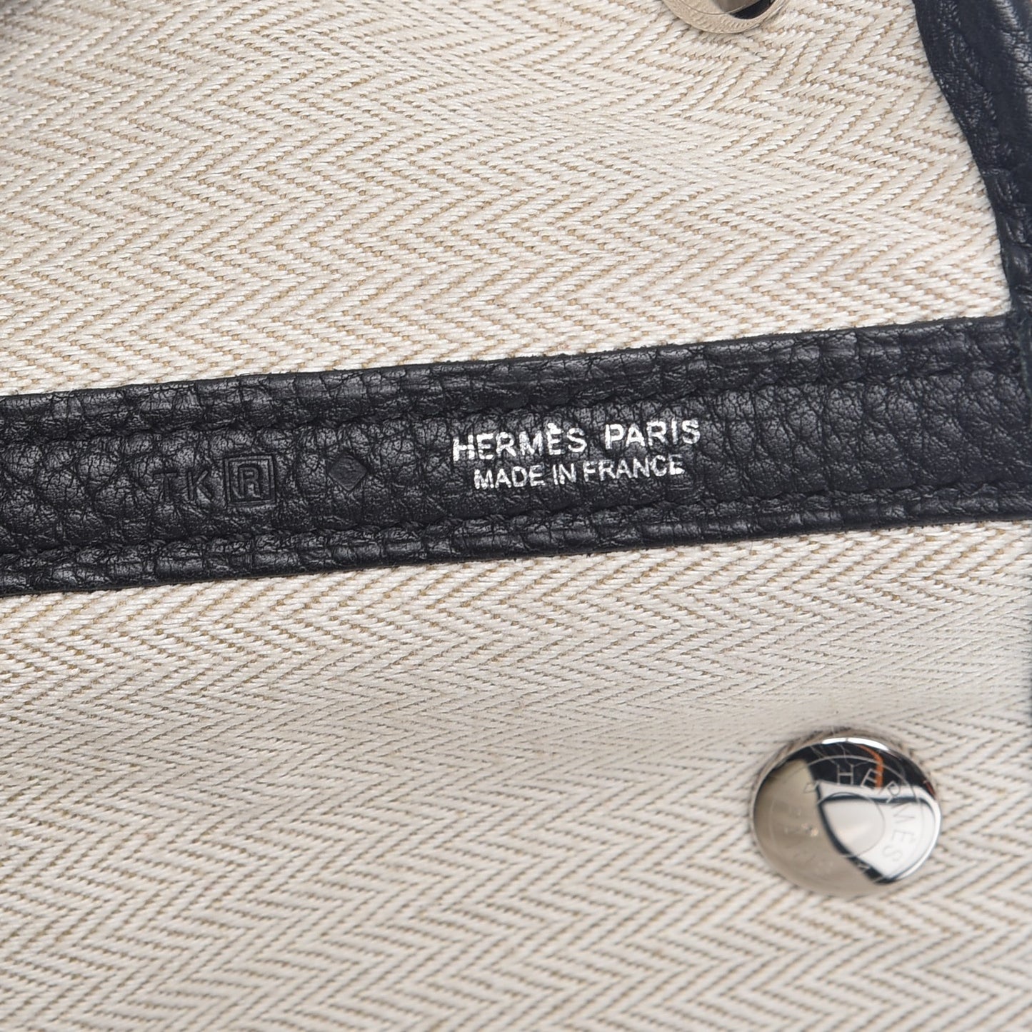 Negonda Garden Party Tote 36 MM Black