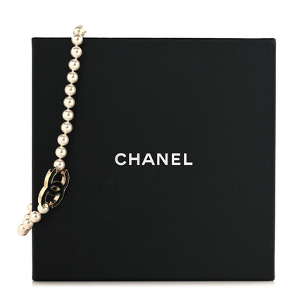 Chanel Pearl Resin CC Choker Necklace Gold White Black 5 of 5