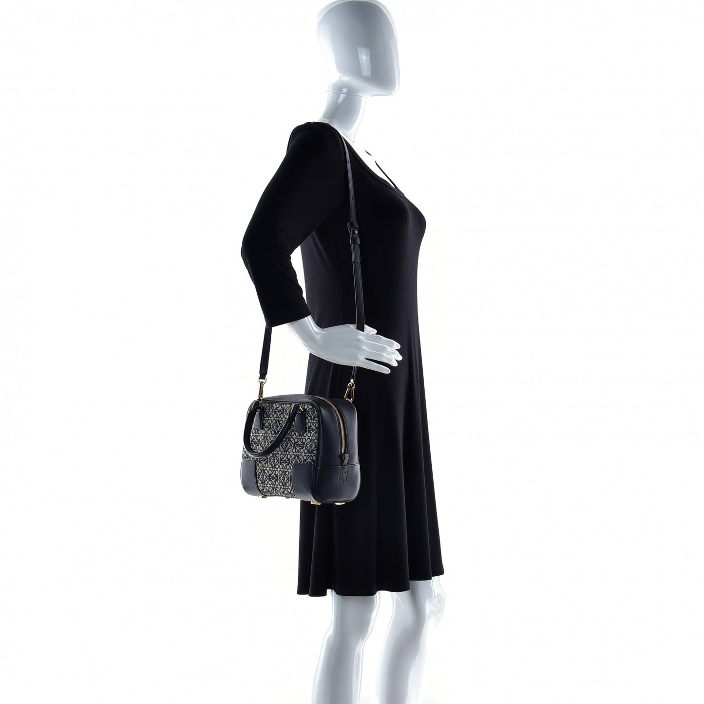 Jacquard Anagram Calfskin Amazona 19 Black Navy