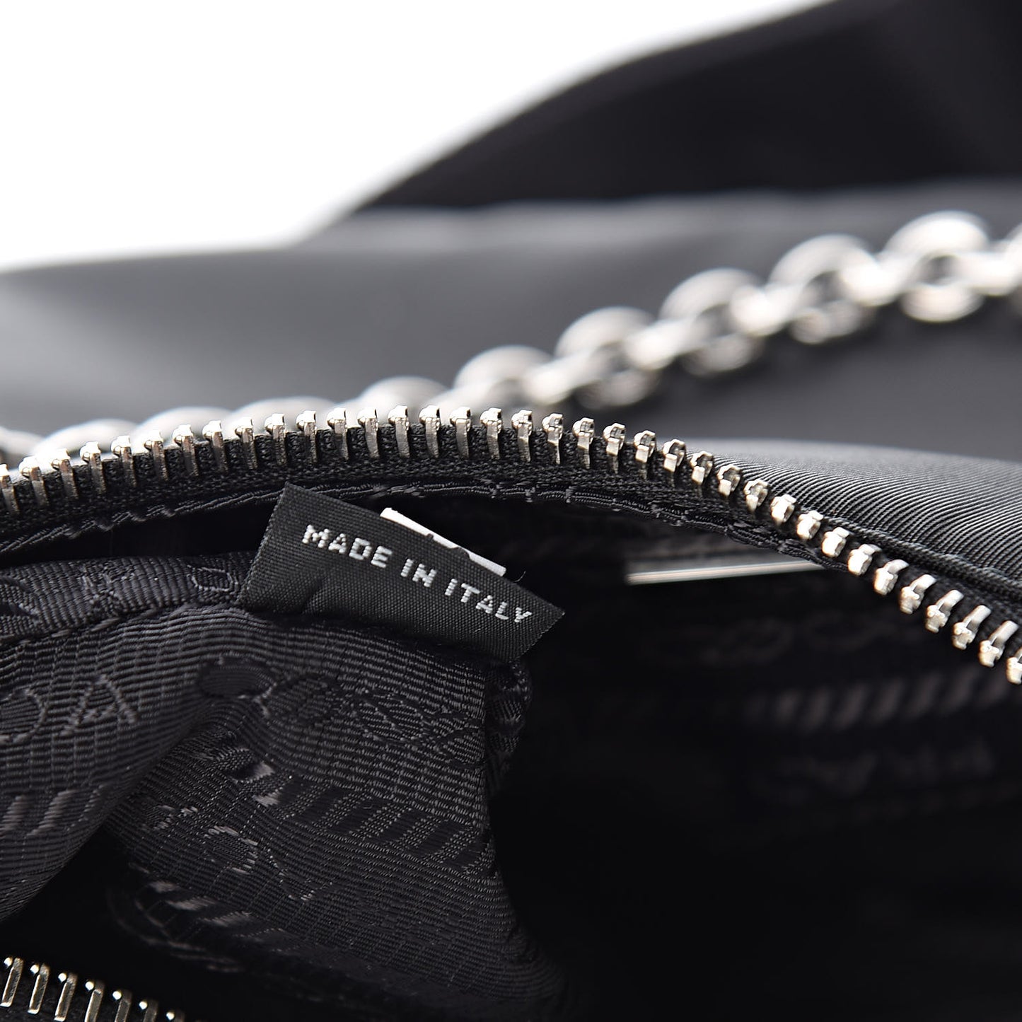 Nylon Re-Edition 2005 Shoulder Bag Black