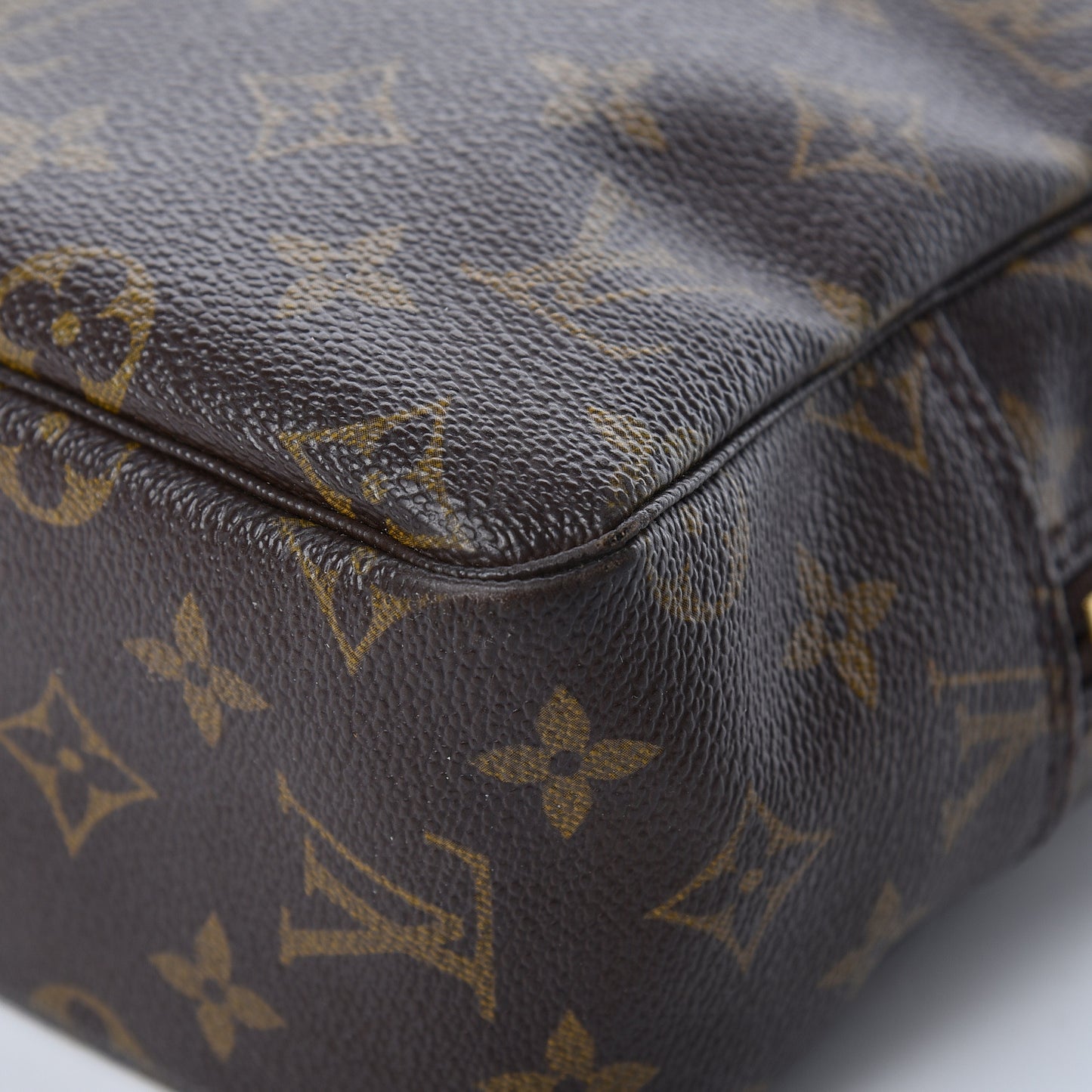 Monogram Trousse Toilette 28