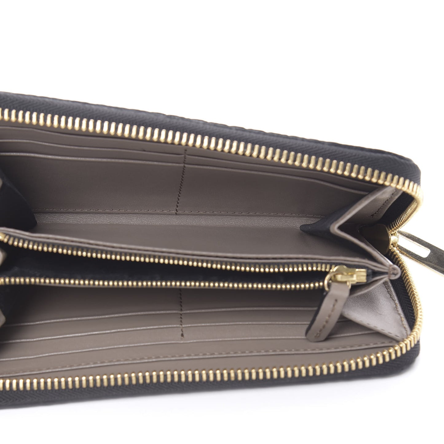 Heritage Grain Zip Around Wallet Pale Taupe