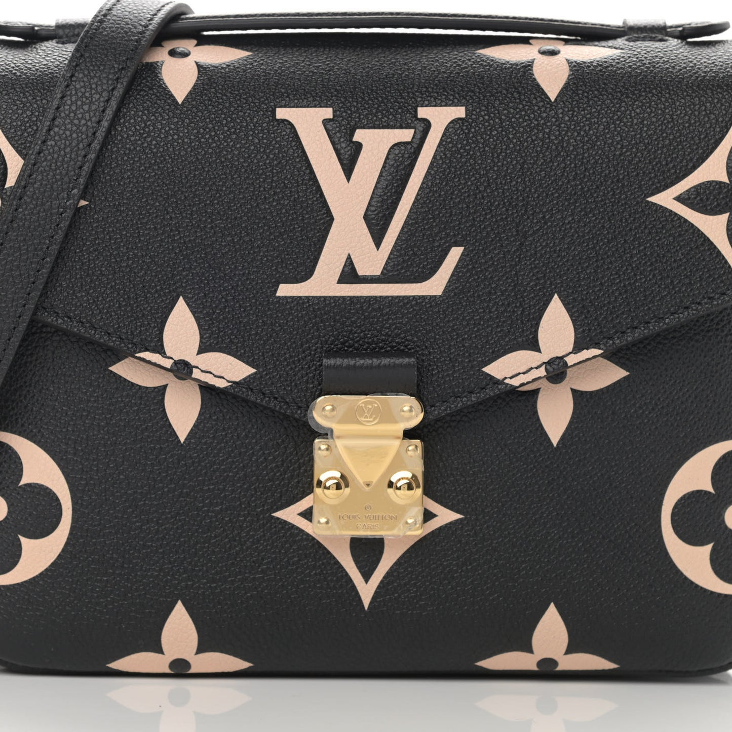 Empreinte Monogram Giant Pochette Metis Black Beige