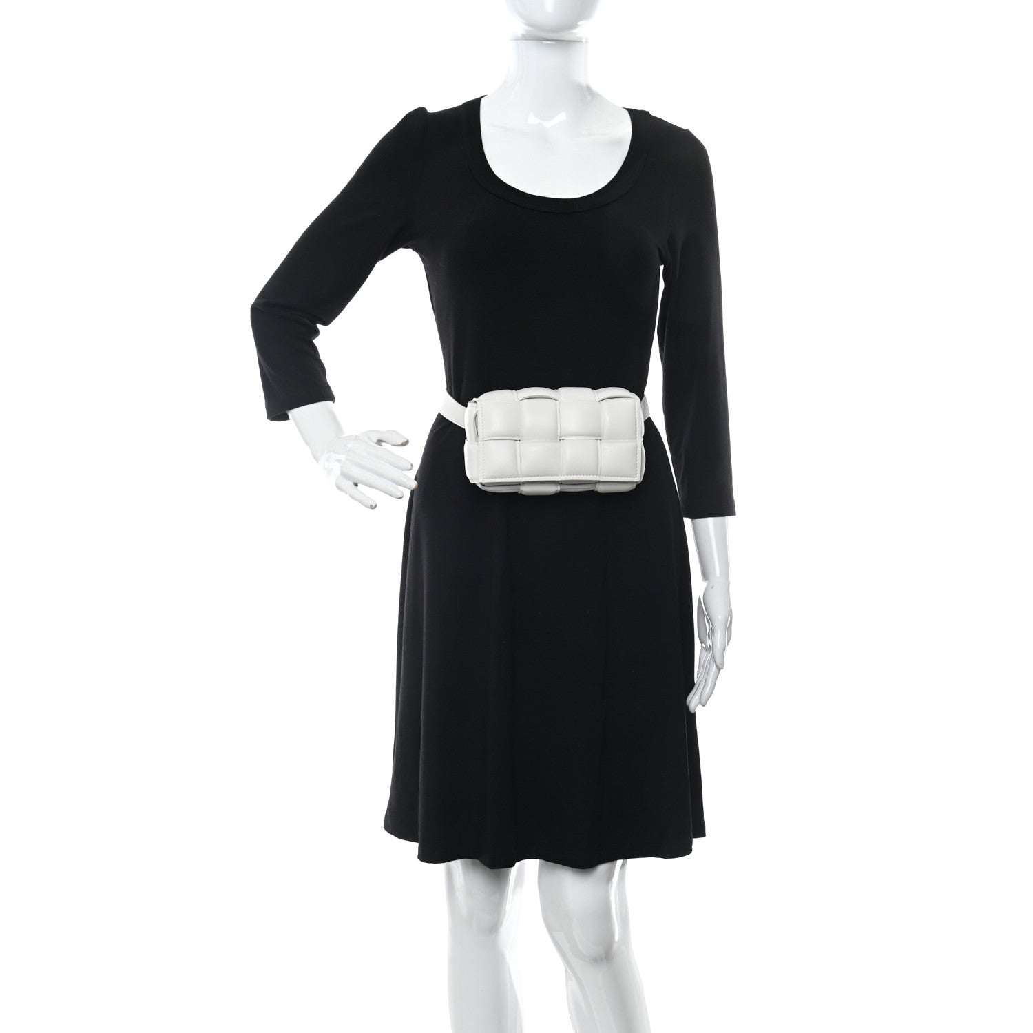 Bottega Veneta Nappa Maxi Intrecciato Padded The Belt Cassette Bag Chalk 2 of 12