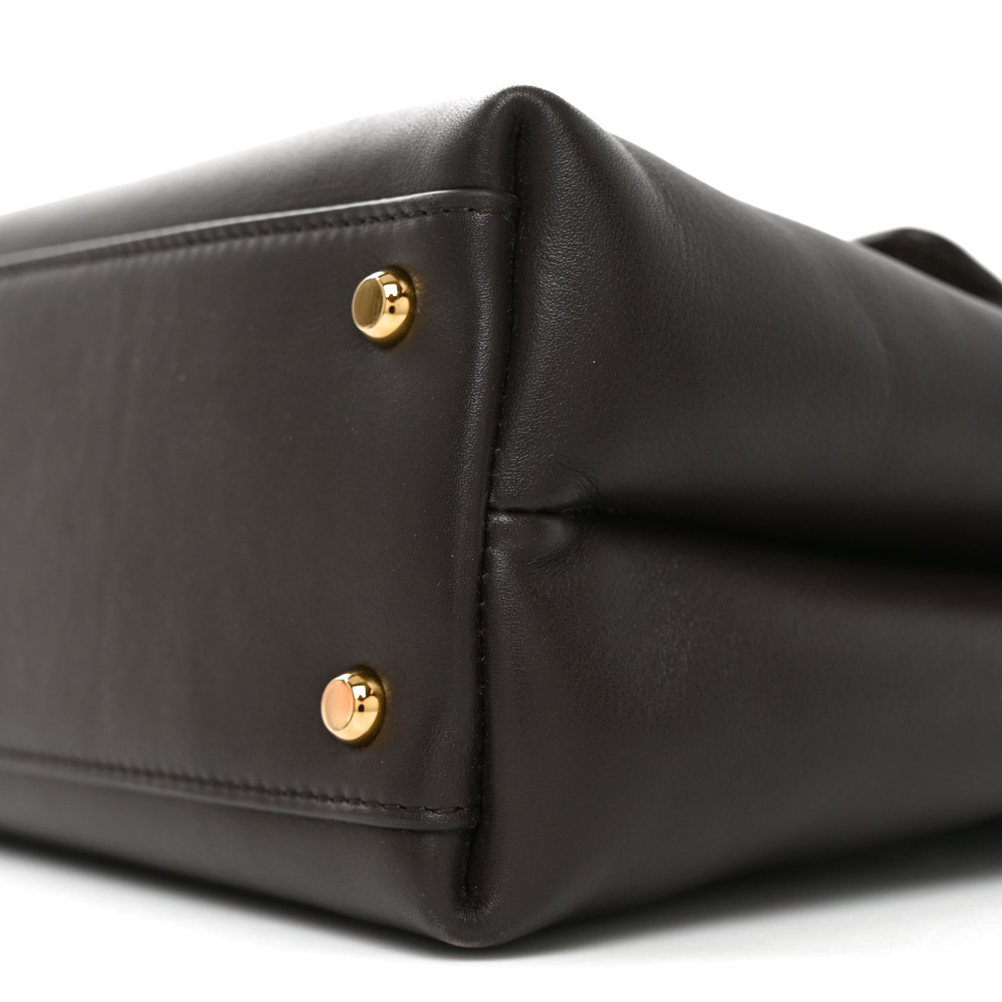 Silky Calfskin Small Ciao Ciao Fondant
