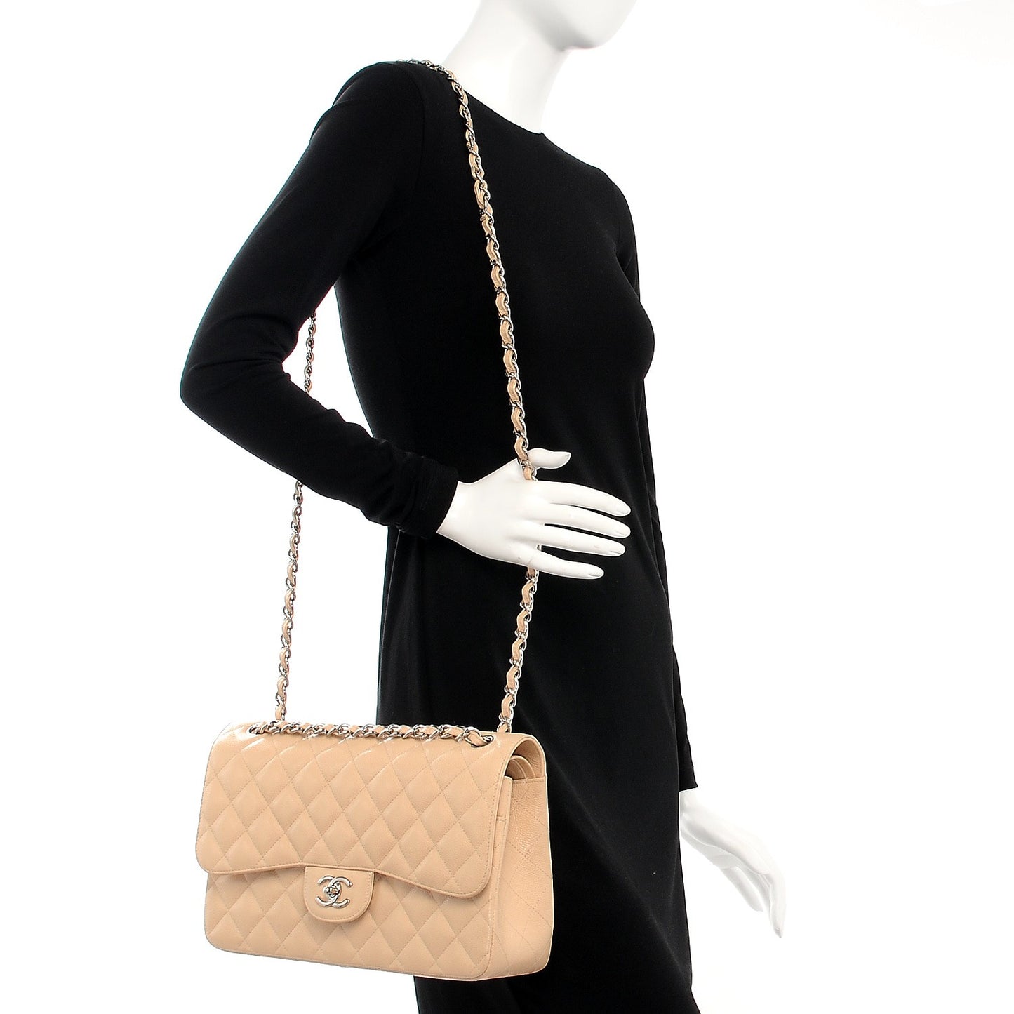 Caviar Quilted Jumbo Double Flap Beige Clair