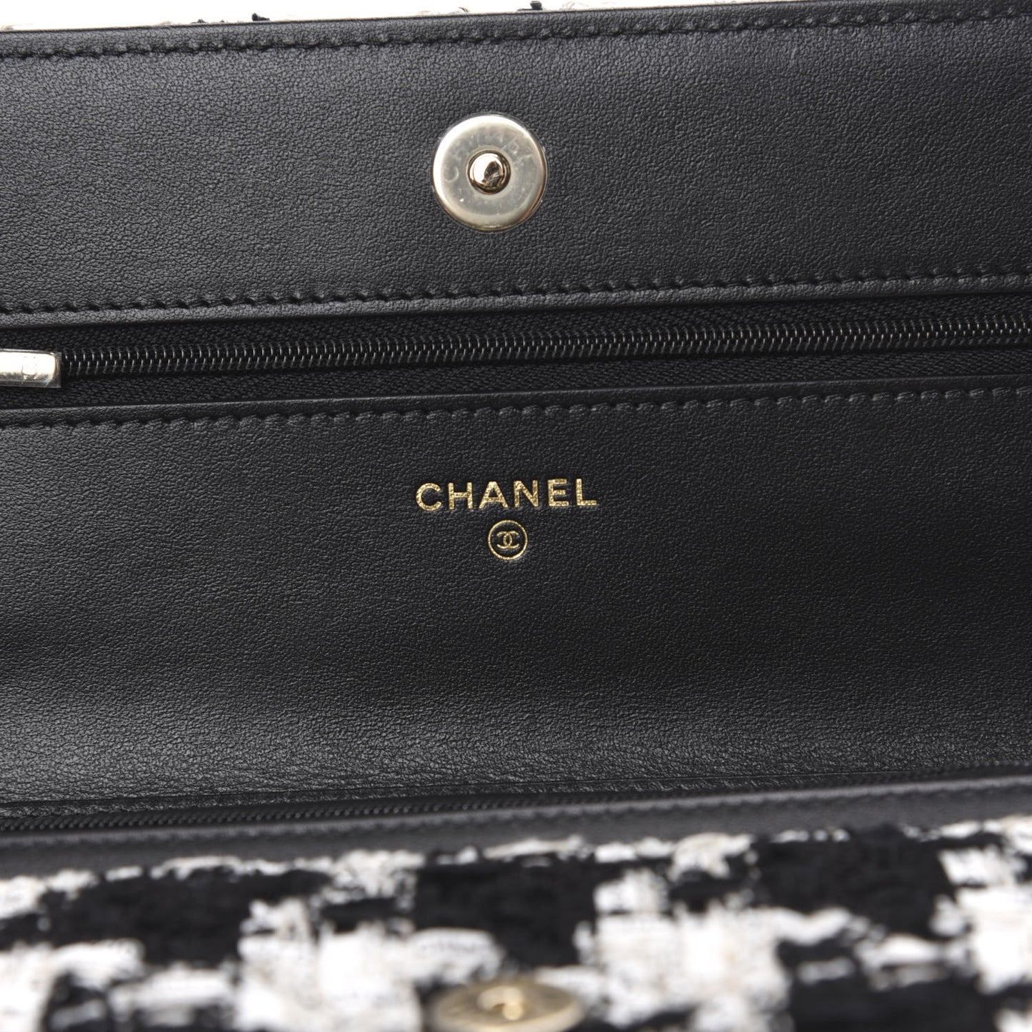 Tweed Quilted Wallet On Chain WOC Black Ecru White