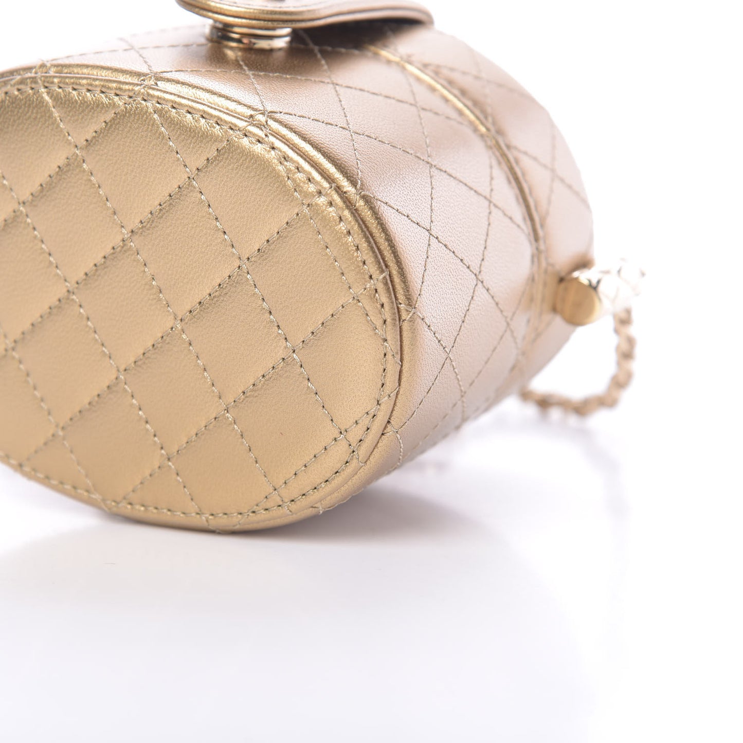 Metallic Lambskin Quilted Round Mini Vanity Case With Chain Gold