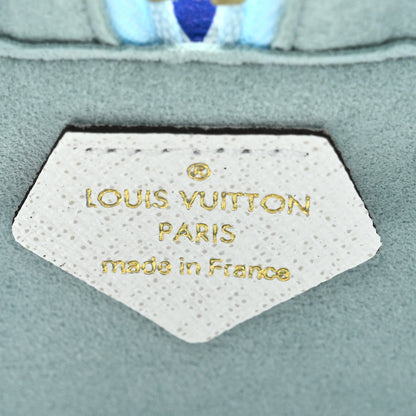 Louis Vuitton Monogram Giant Hawaii Beach Pouch Blue 6 of 9