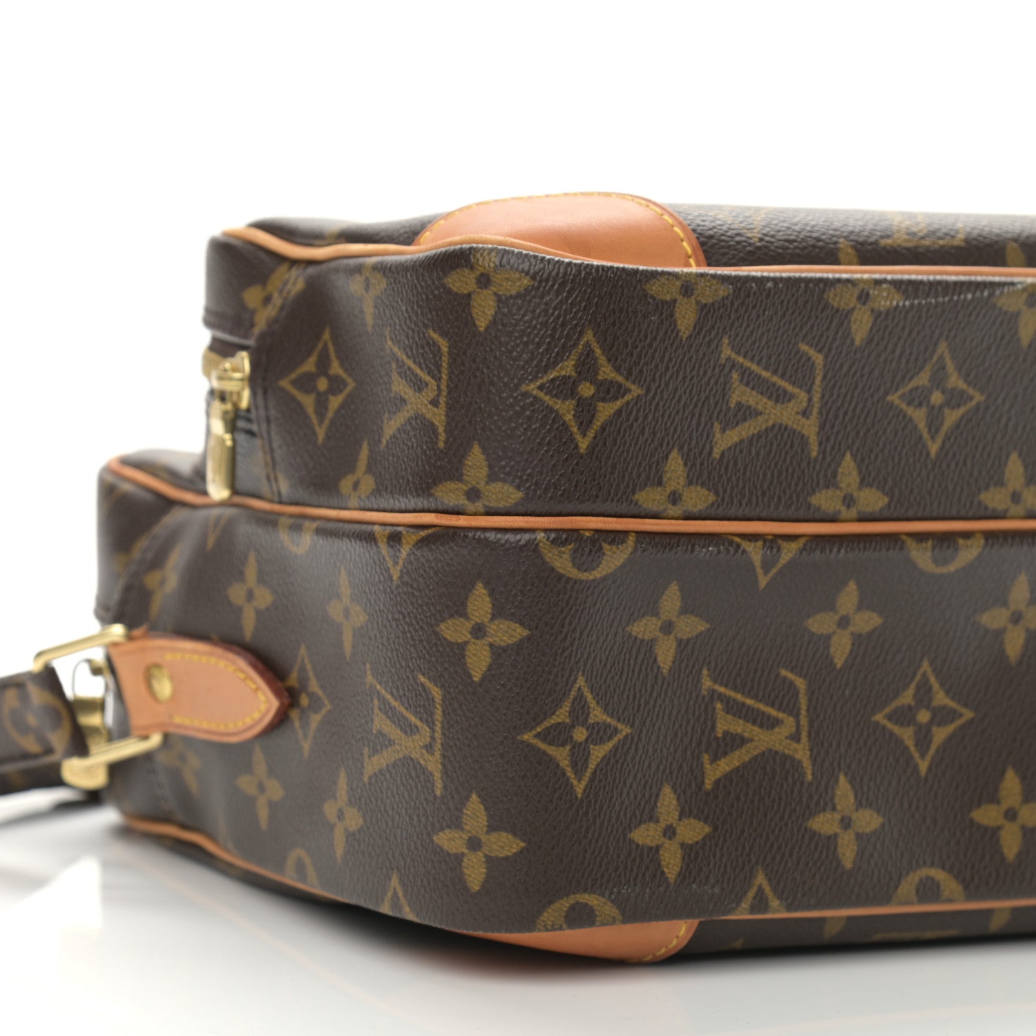 Louis Vuitton Monogram Nil 28 17 of 23